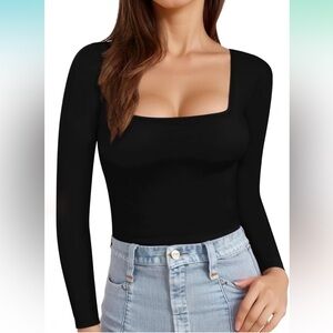 MANGOPOP | Square Neck Long Sleeve Fitted Top